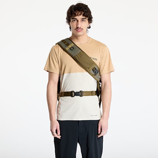 【OAKLEY】LATITUDE SLING BAG Oakley - Latitude Sling Pack in Blackout - FOS901806_02E