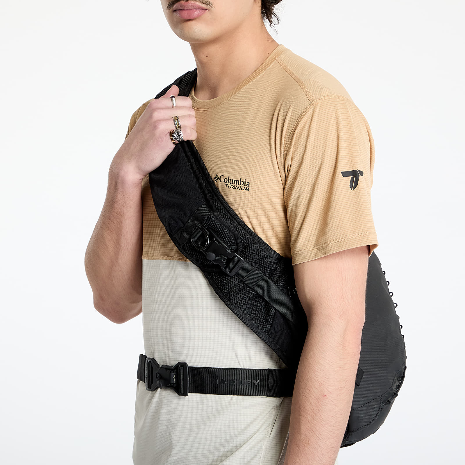 Batohy Oakley Latitude Sling Pack Blackout