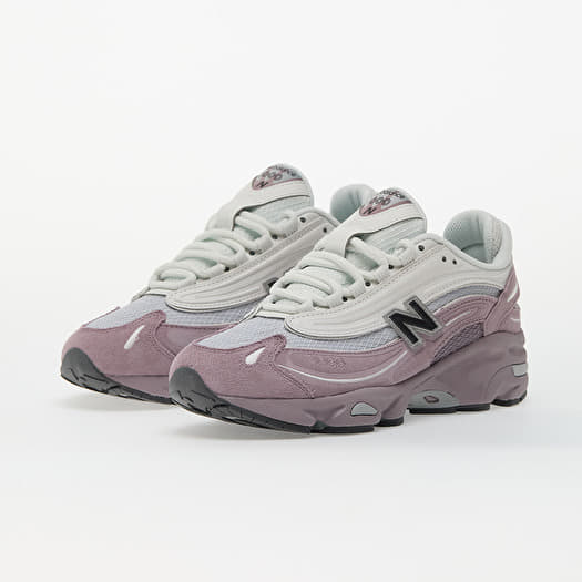 New Balance 1000 Ice Wine | Footshop