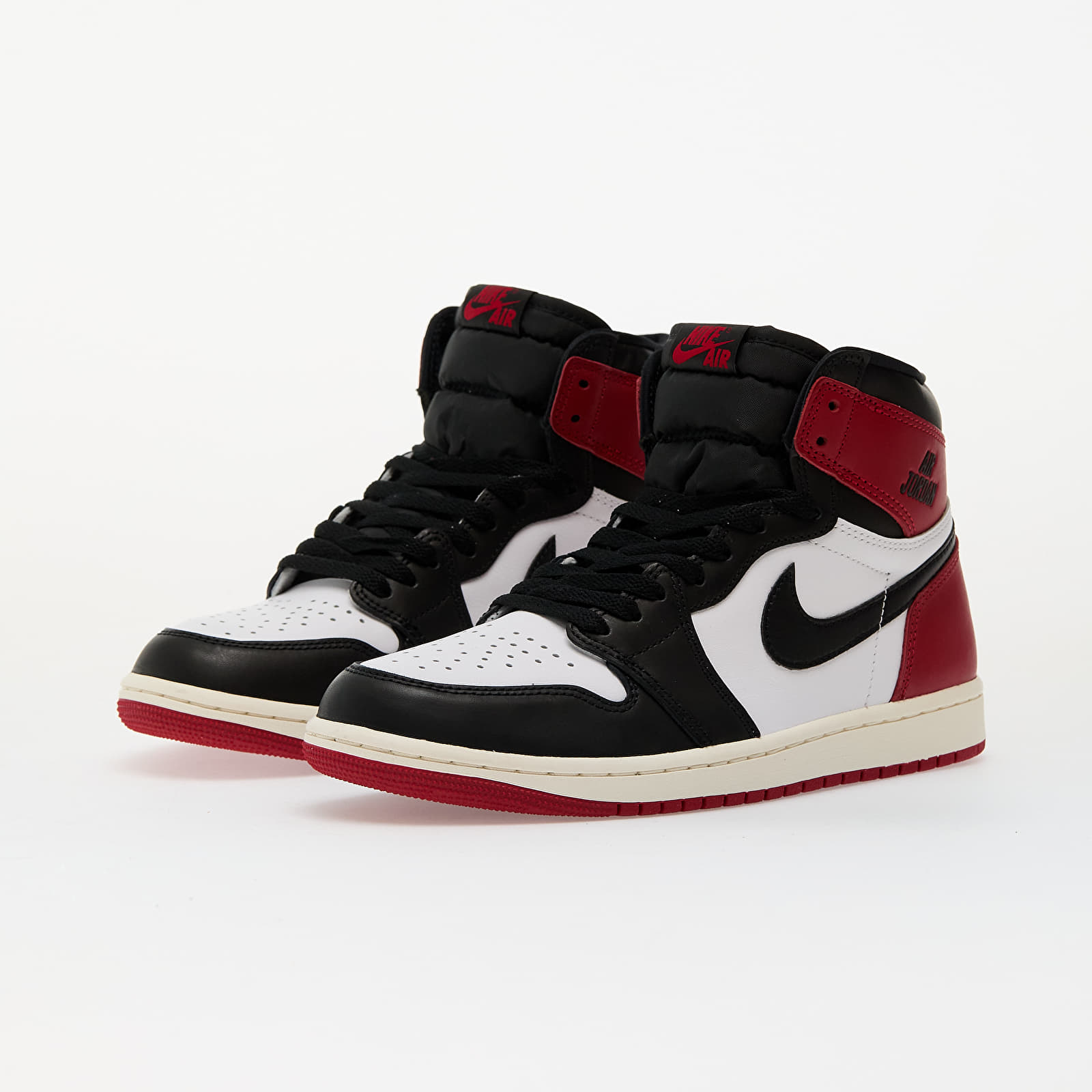 Männer Air Jordan 1 Retro High OG "Black Toe" White/ Black-Varsity Red-Sail