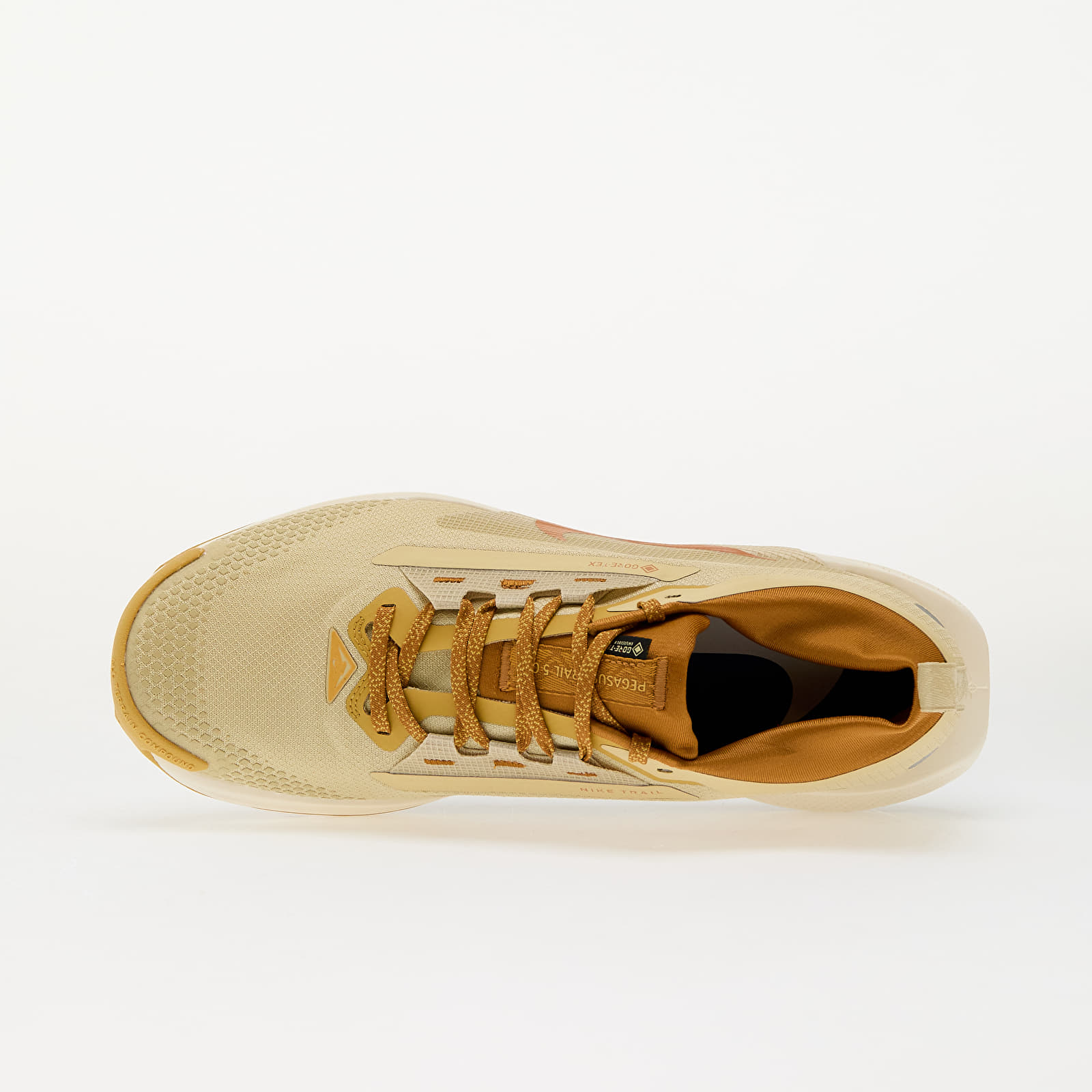 Herenschoenen Nike Reactx Pegasus Trail 5 Gtx Sp Team Gold/ Desert Ochre-Wheat Gold-Pale Ivory