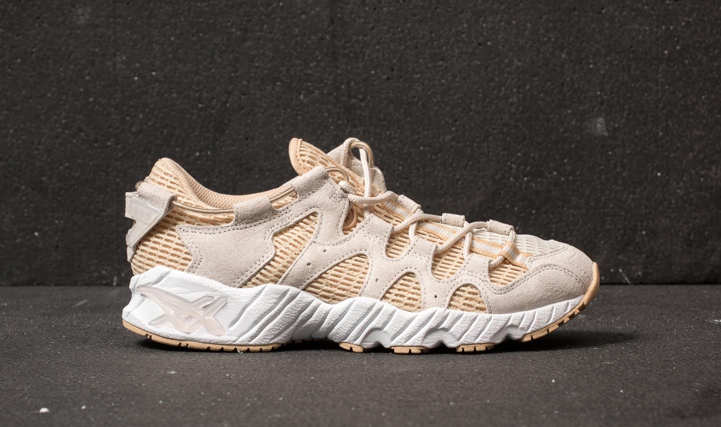 Women s shoes Asics Tiger Gel Mai Marzipan Birch Footshop