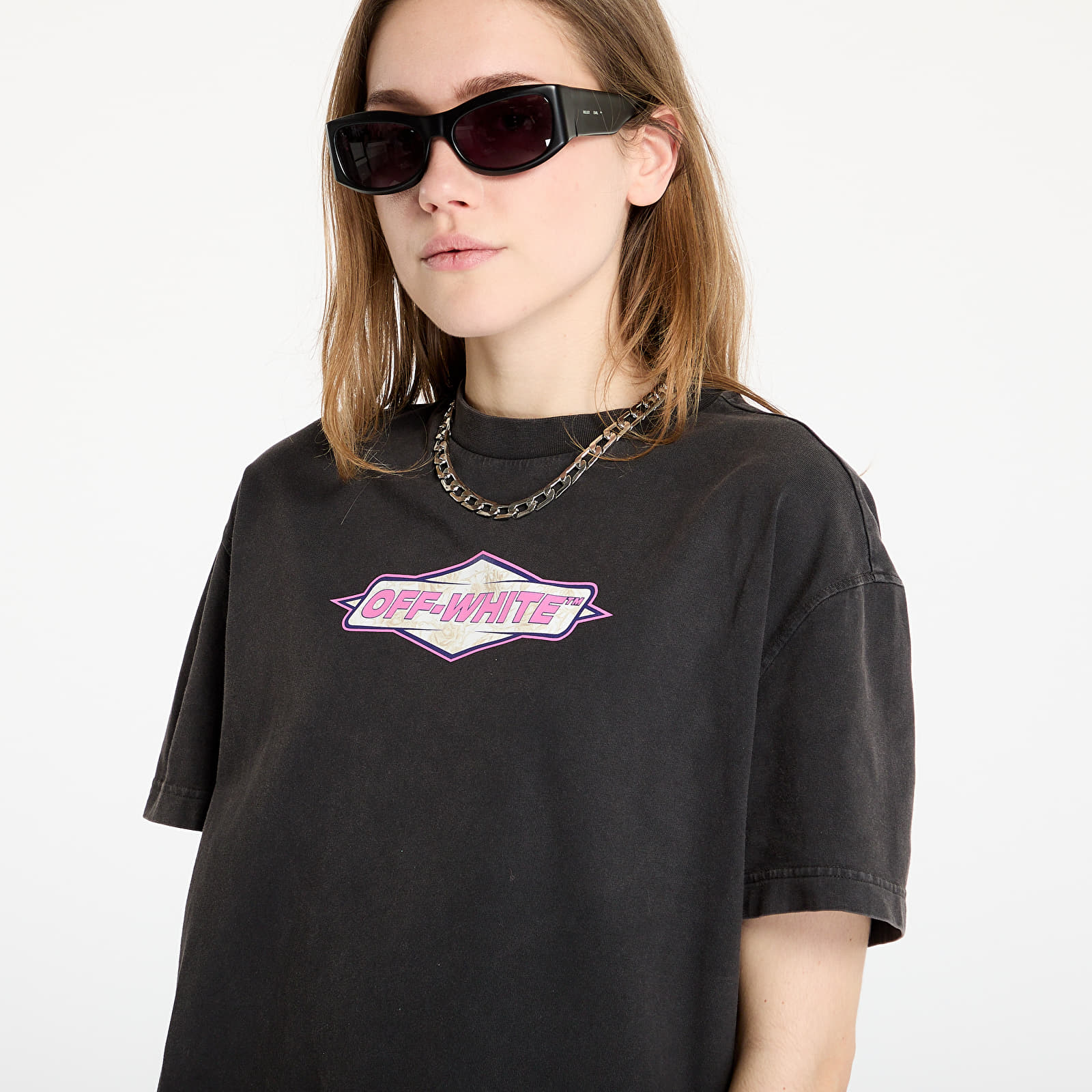 Naisten T-paidat Off-White Roses Logo Regular Tee Washed Black/ Phlo