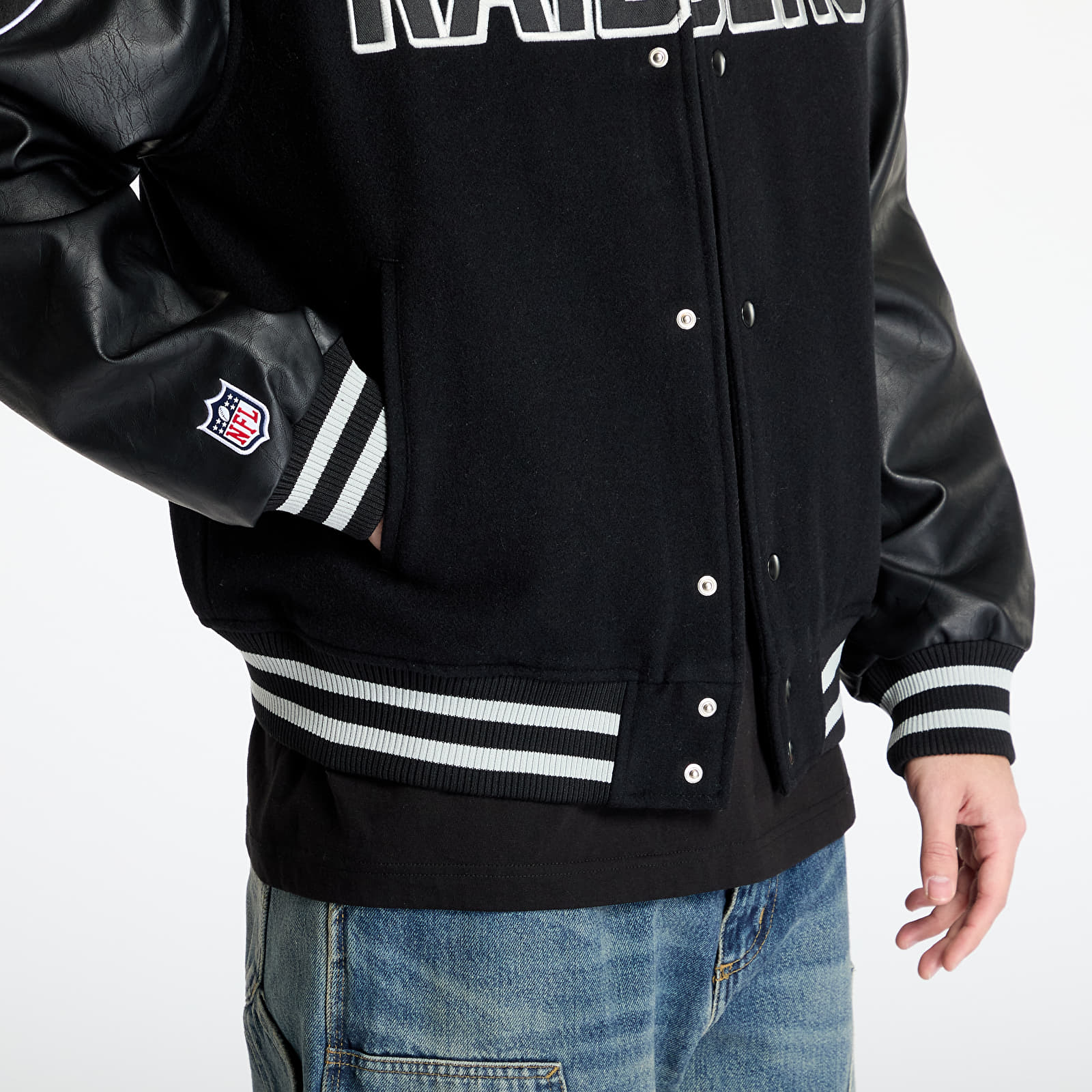 Geci bomber New Era NFL Las Vegas Raiders Varsity Jacket UNISEX Black