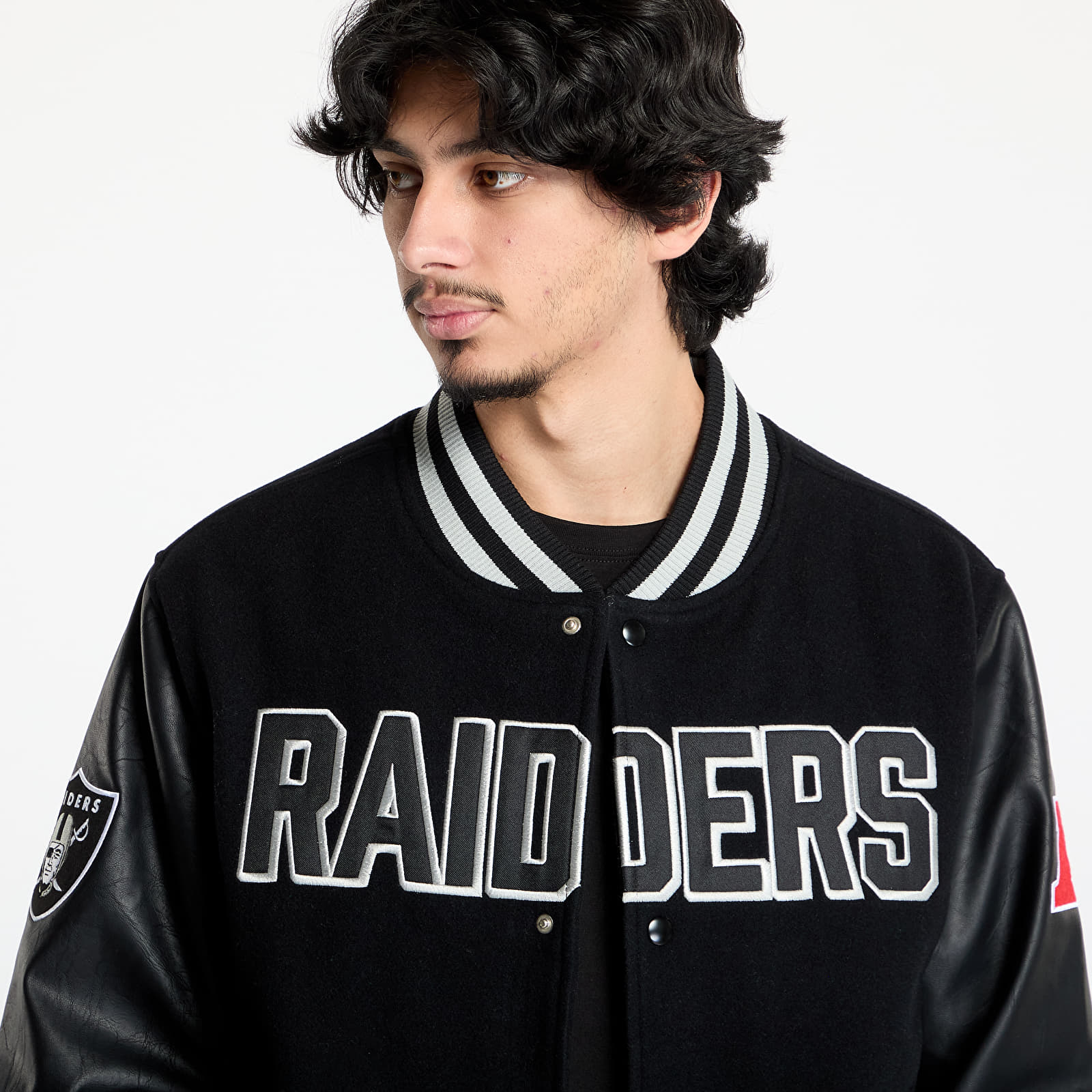 Geci bomber New Era NFL Las Vegas Raiders Varsity Jacket UNISEX Black