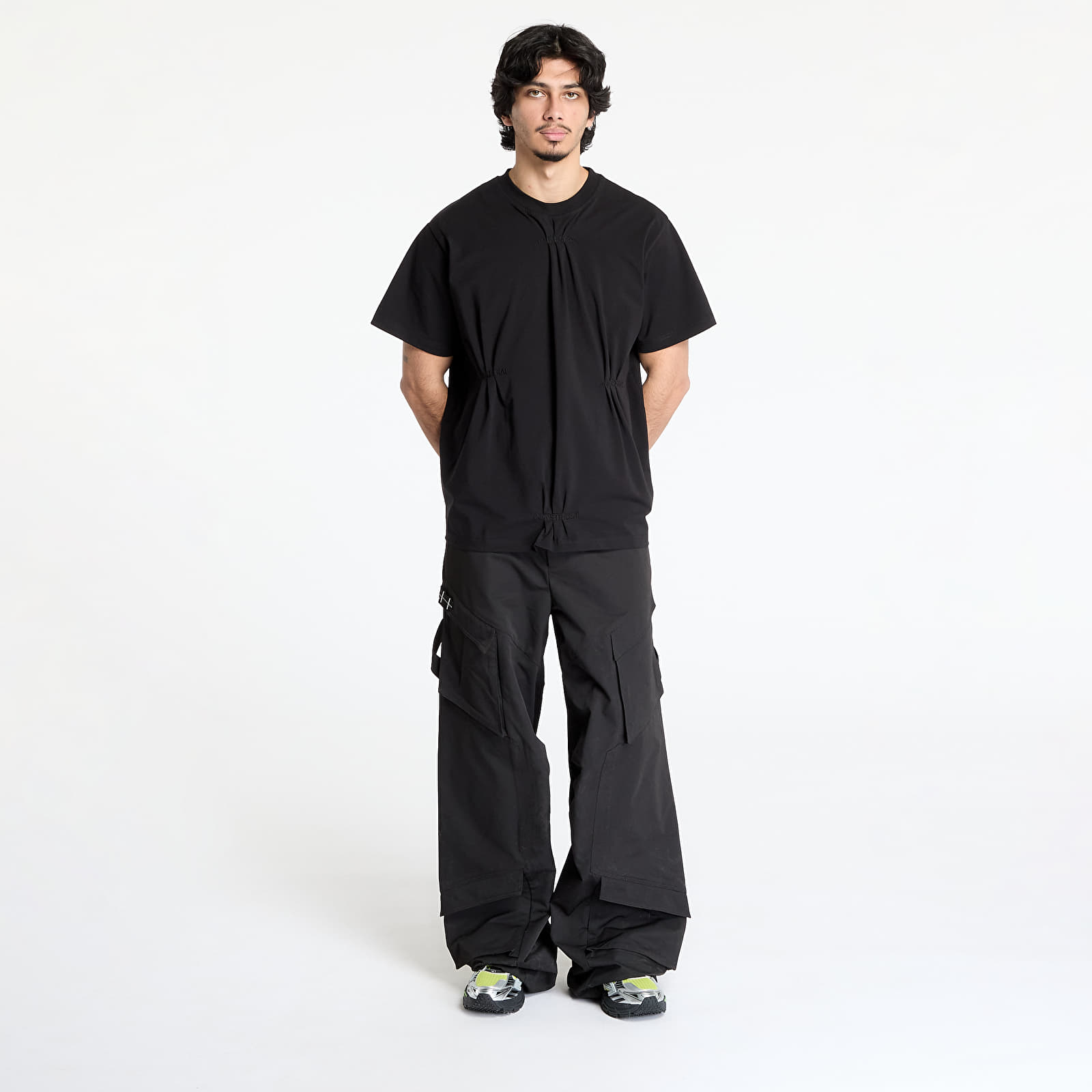 T-paidat HELIOT EMIL Petrichor Tee UNISEX Black