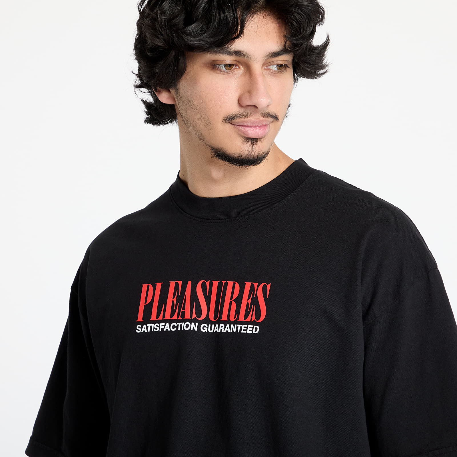 Heren T-shirts PLEASURES Satisfaction T-Shirt Black