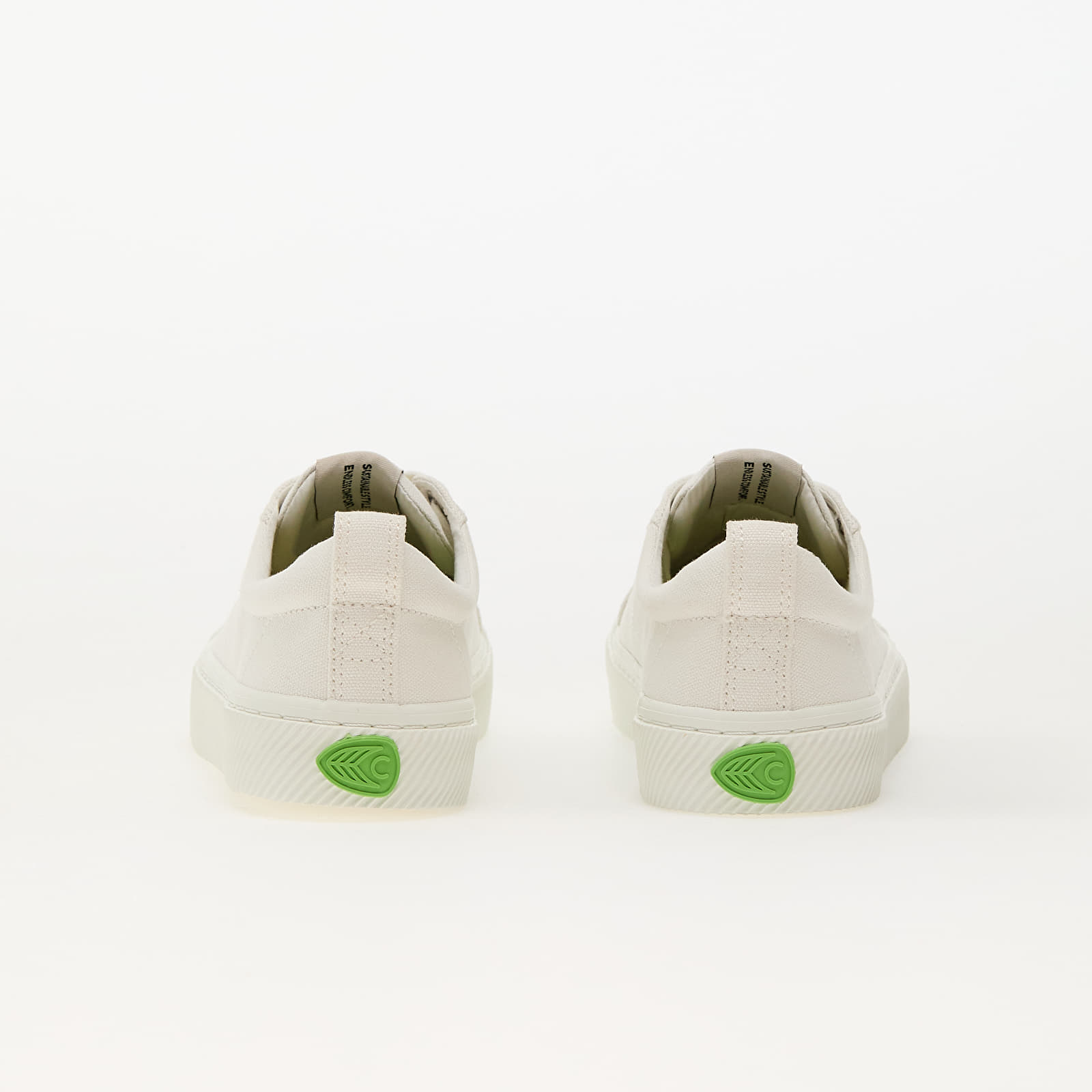 Dámské tenisky a boty Cariuma W Oca Low Off-White