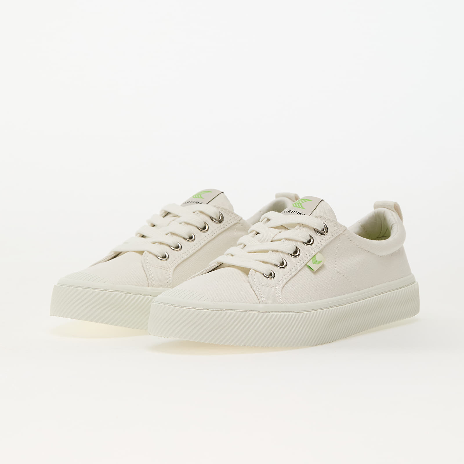 Dámské tenisky a boty Cariuma W Oca Low Off-White