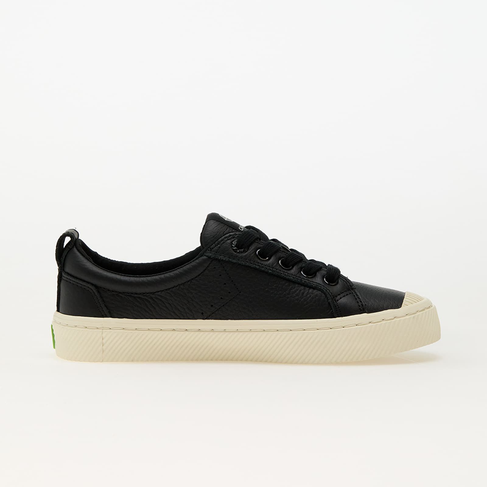 Dámske topánky a tenisky Cariuma W Oca Low Black