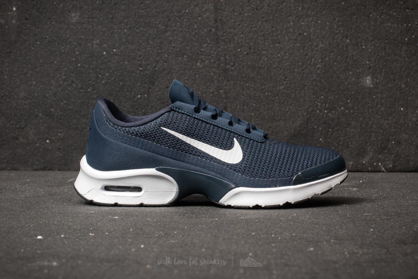 Women's shoes Nike WMNS Air Max Jewell Obsidian/ White-Black