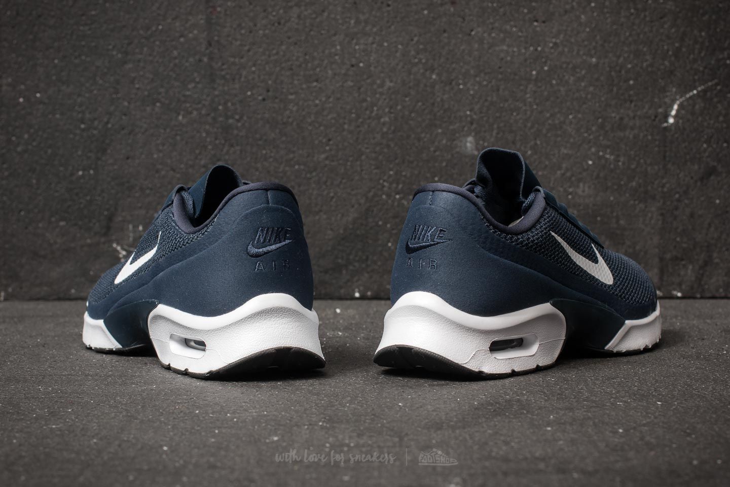 Women's shoes Nike WMNS Air Max Jewell Obsidian/ White-Black