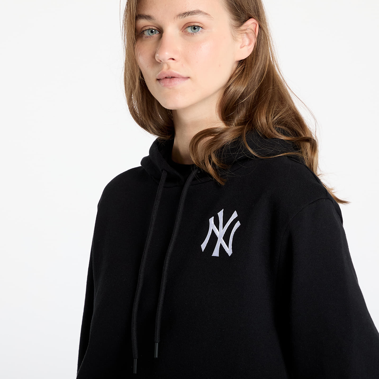 Hoodies für Frauen New Era MLB Le Hoodie New York Yankees Black/ White