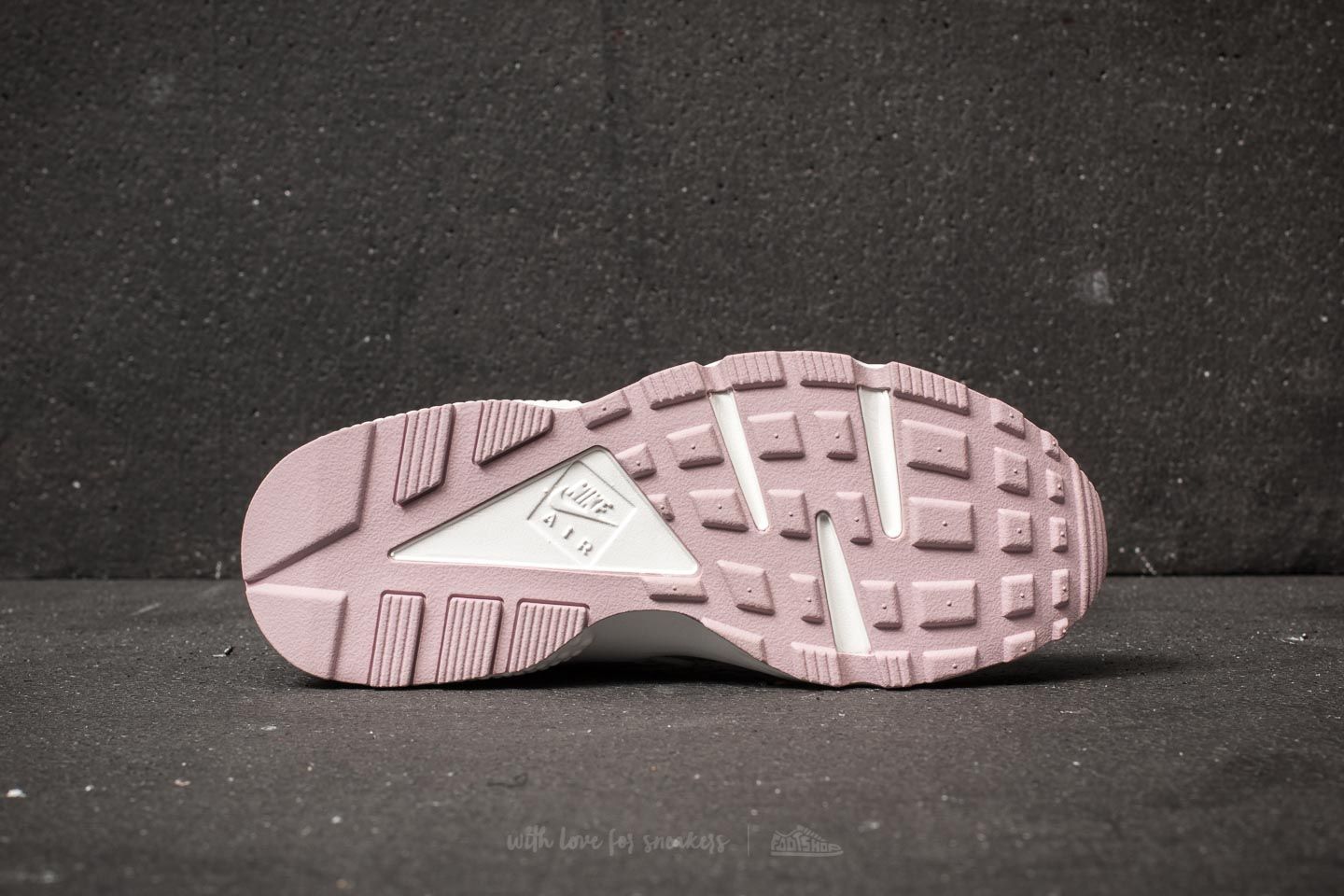 W's air huarache run se rose gold hotsell