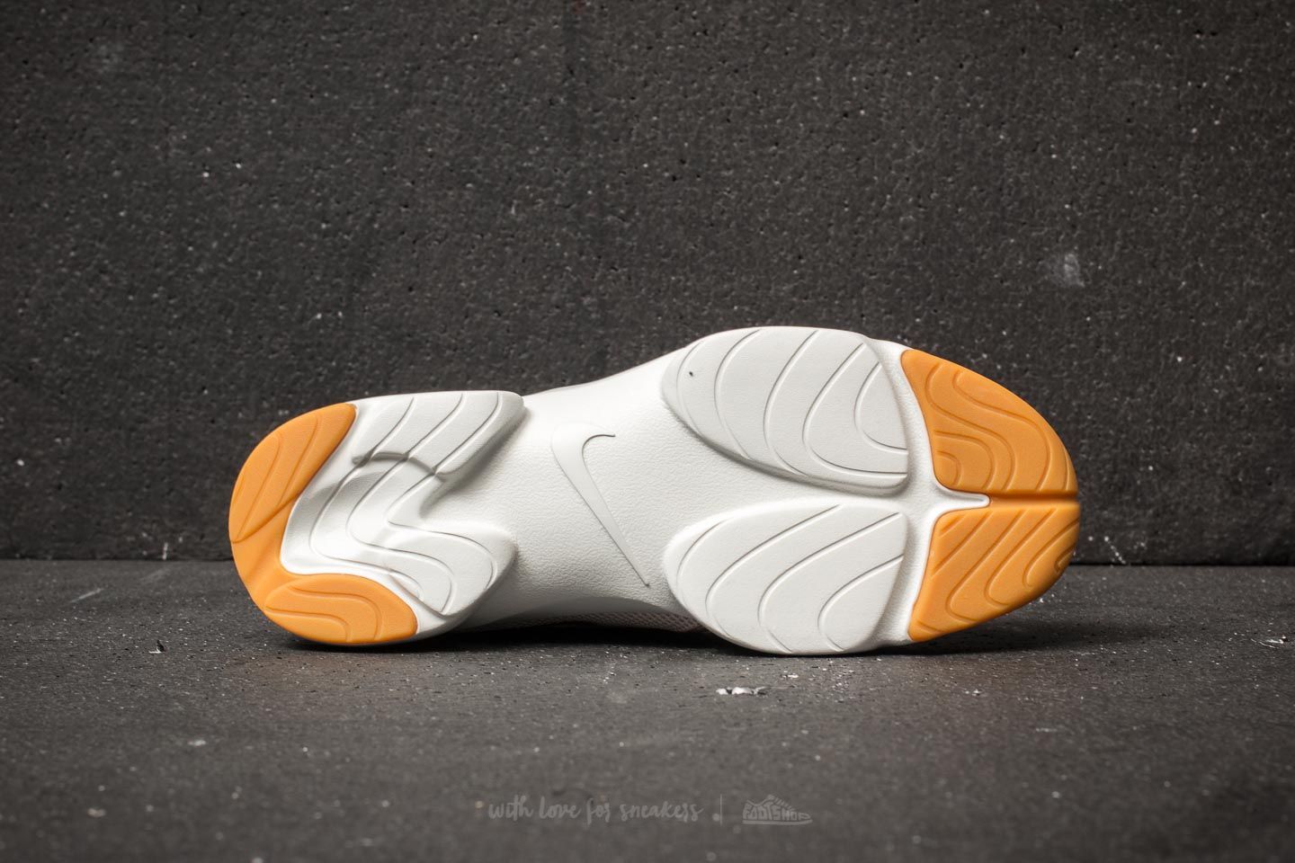 Buty damskie Nike W Loden Desert Sand/ Sand