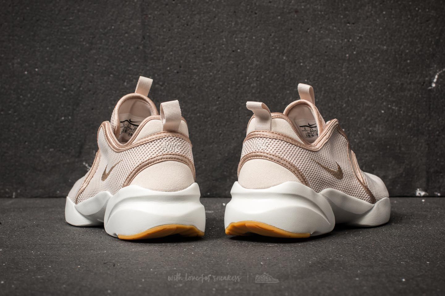 Buty damskie Nike W Loden Desert Sand/ Sand