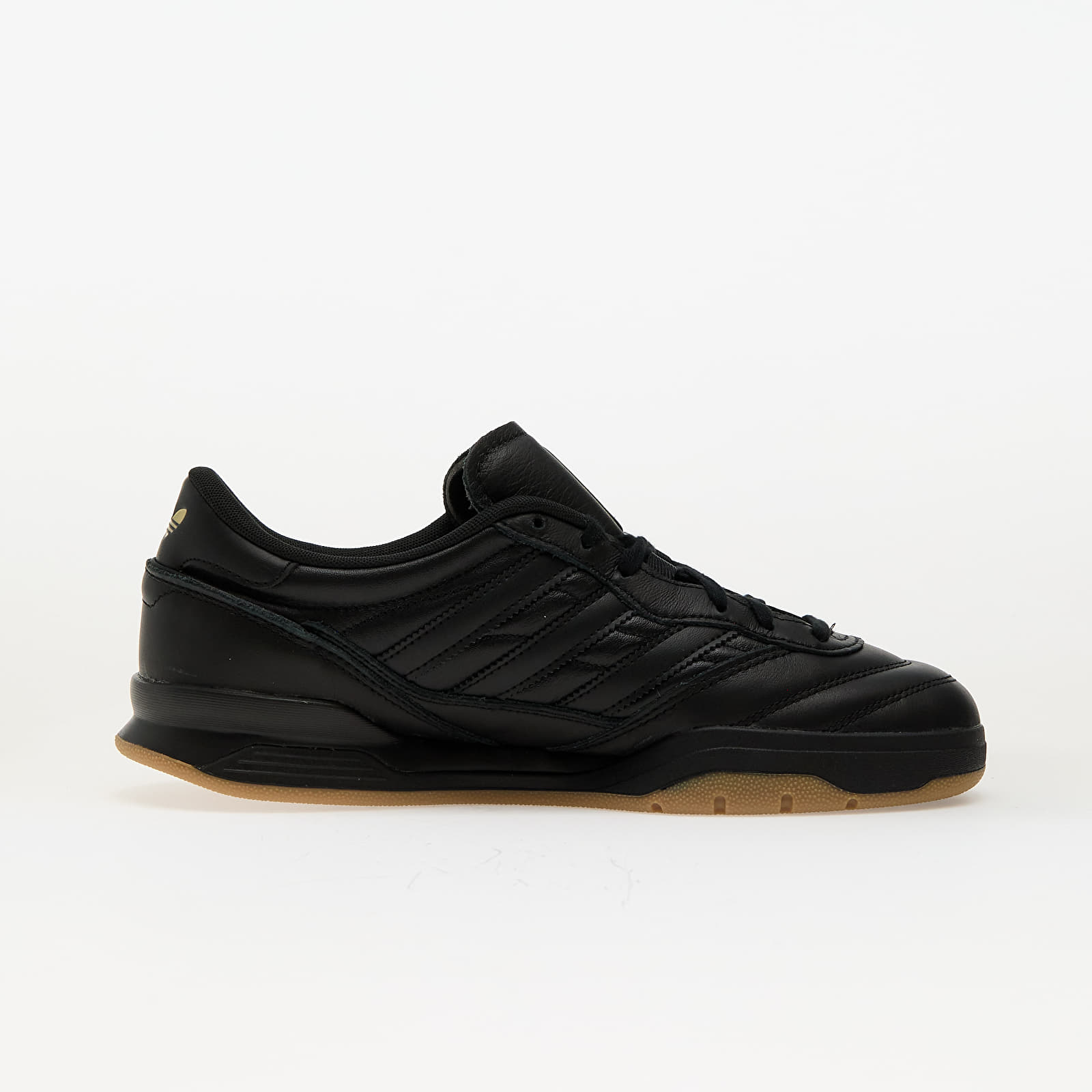 Încălțăminte și sneakerși pentru bărbați adidas Mundial Fc Core Black/ Core Black/ Gum4