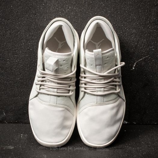 jordan first class light bone