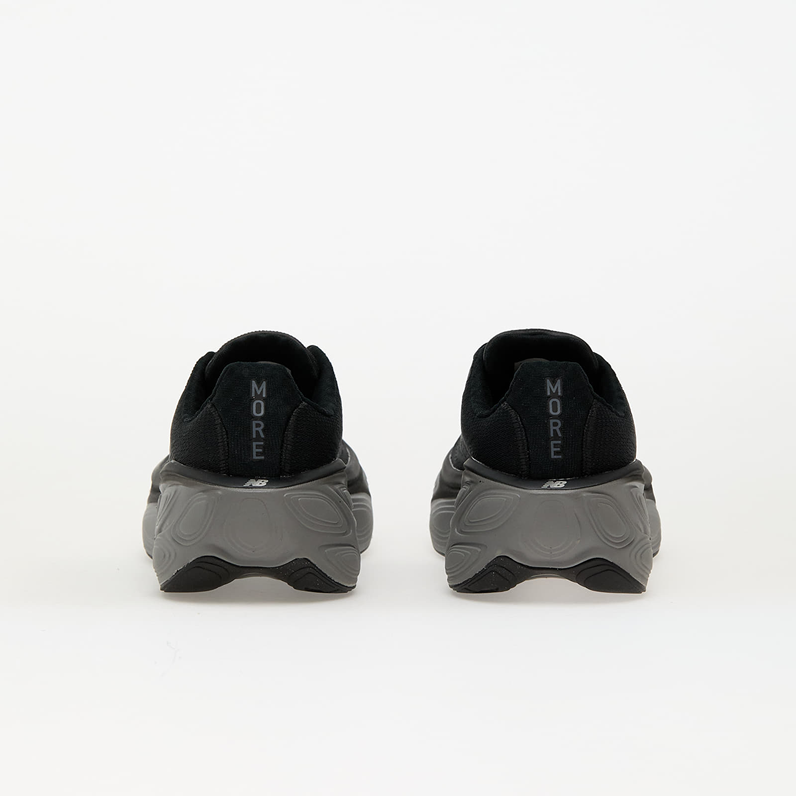 Ženske tenisice New Balance Freshfoam More Black