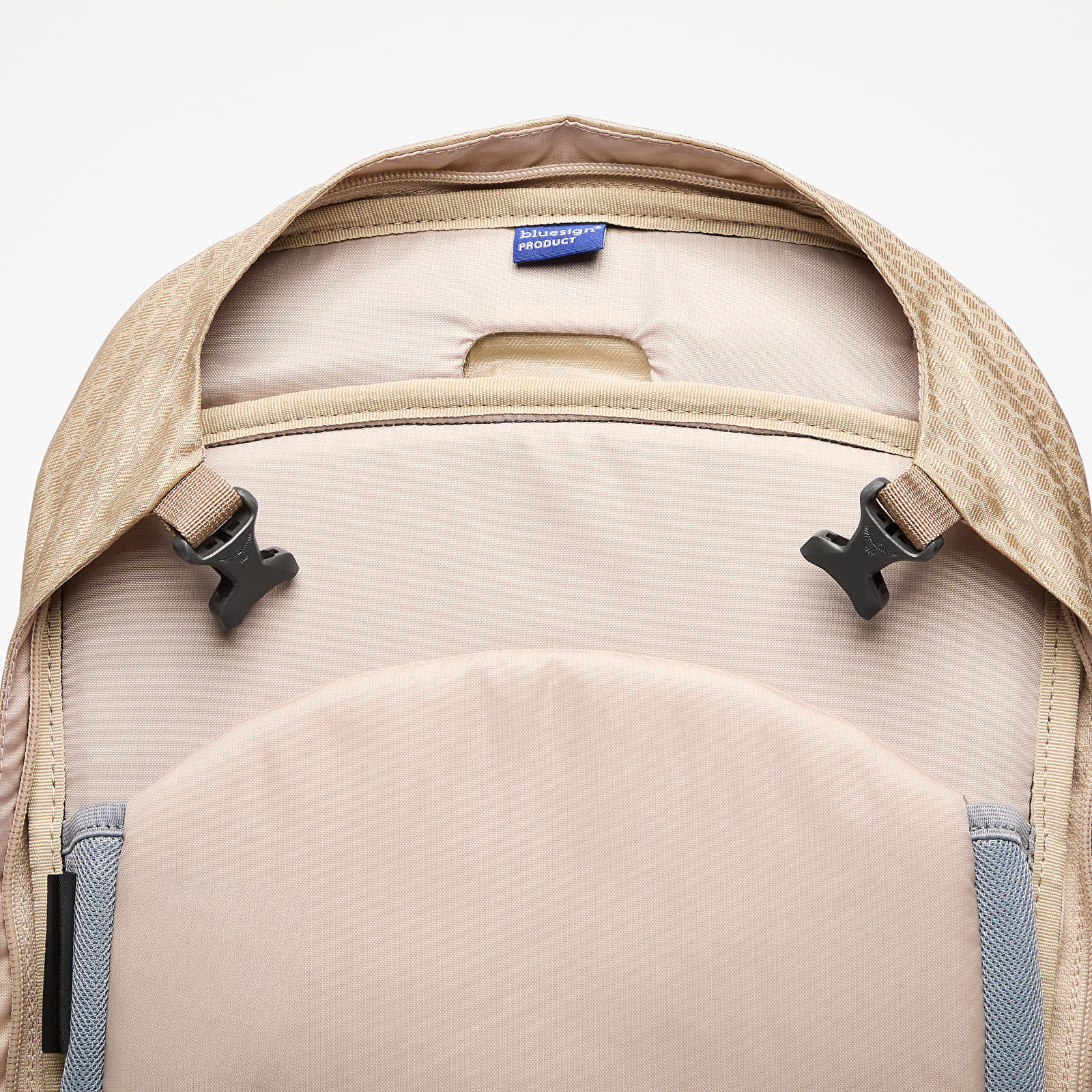 Zaini Osprey Nebula 32 Alpaca Tan/ Latte Brown Heather