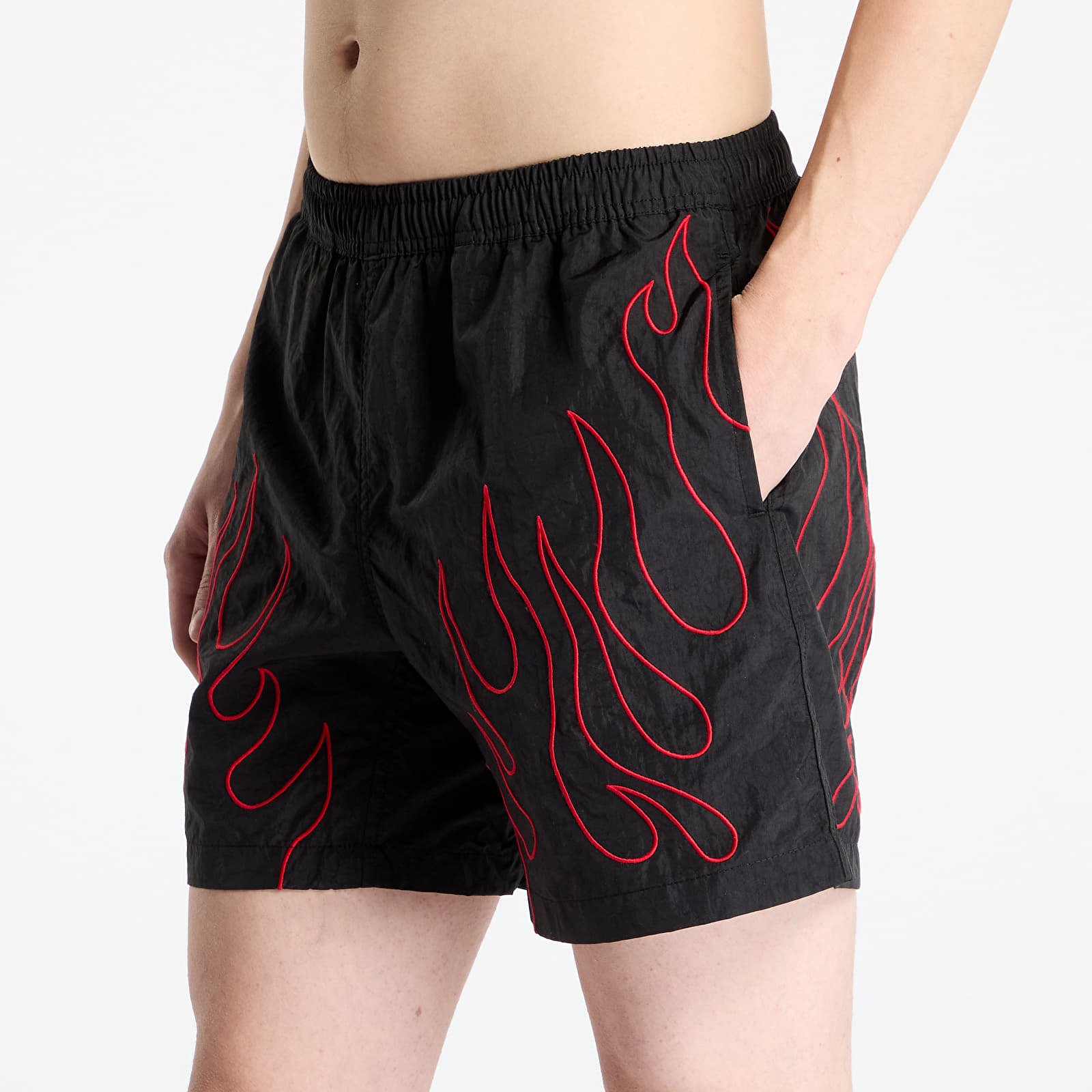 Pantalones cortos para hombre PLEASURES Fiery Running Shorts Black