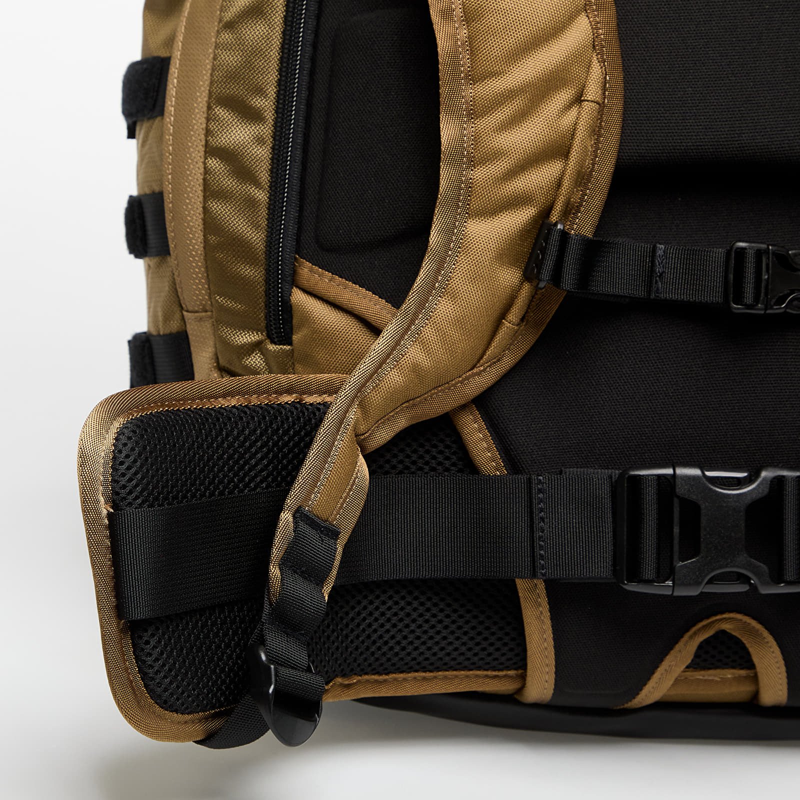 Batohy Oakley Kitchen Sink Backpack Total Coyote