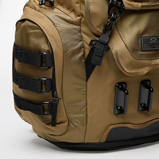 Oakley Kitchen Sink Backpack Total Coyote | Footshop