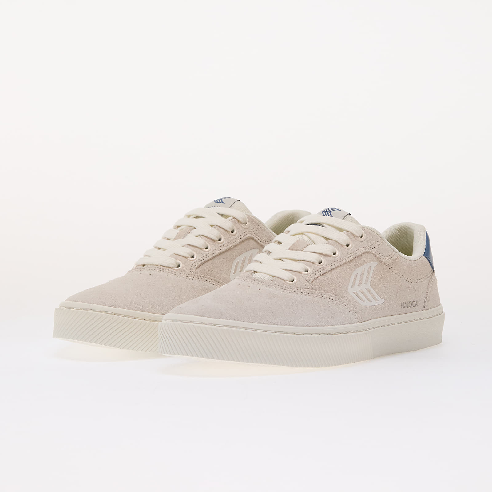 Men's shoes Cariuma M Naioca Off-White Smoke/ Washed Blue
