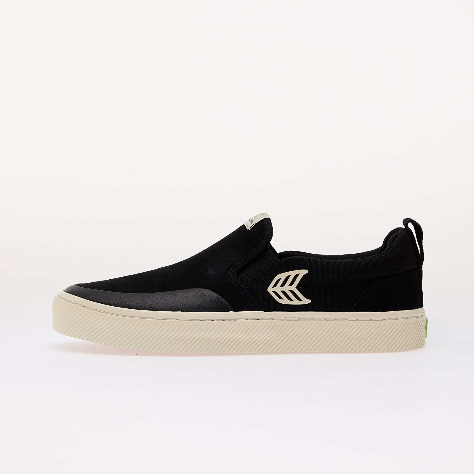 Buty męskie Cariuma M Slip-On Pro Black/ Ivory