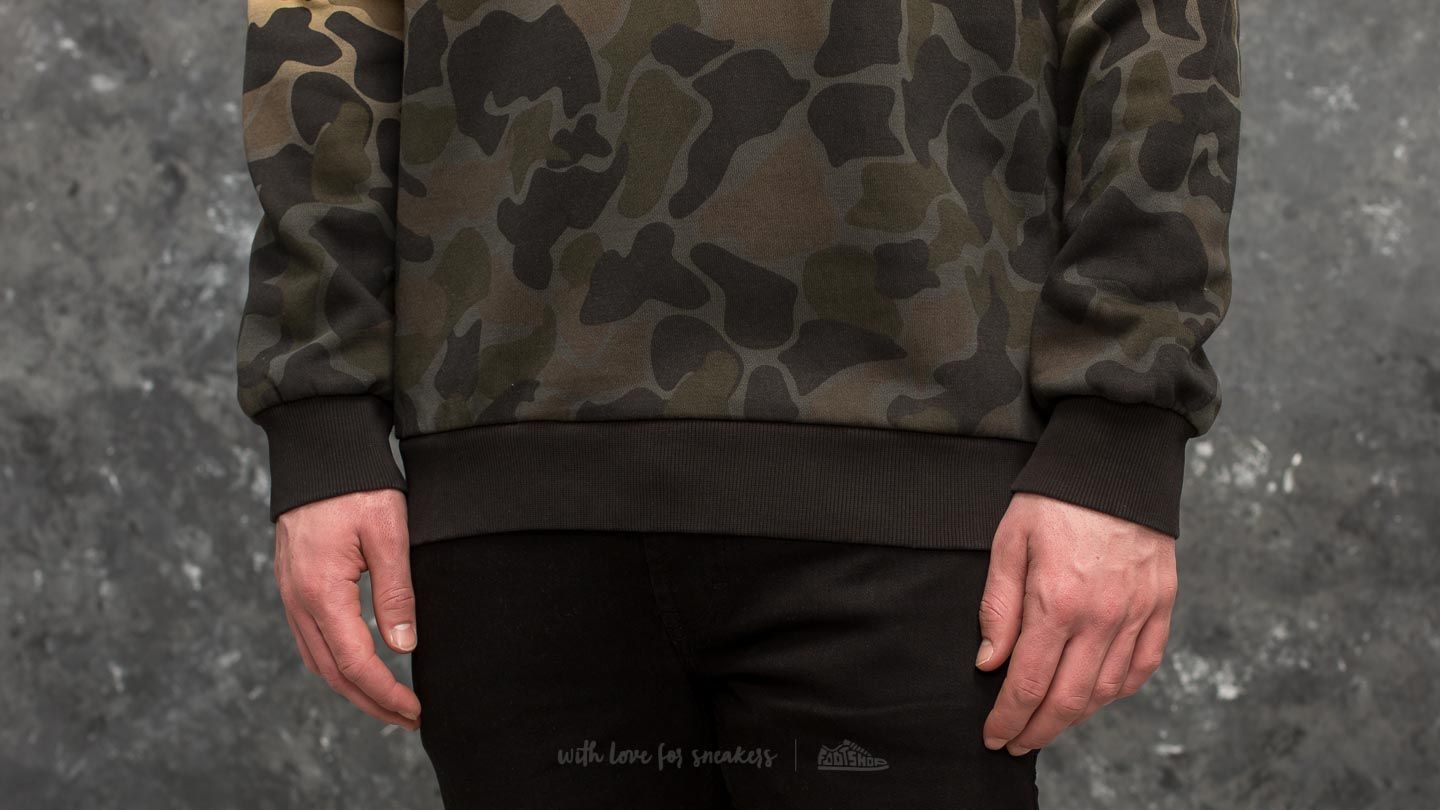 Sweatjacken und Sweatshirts adidas Camo Crew Multicolor