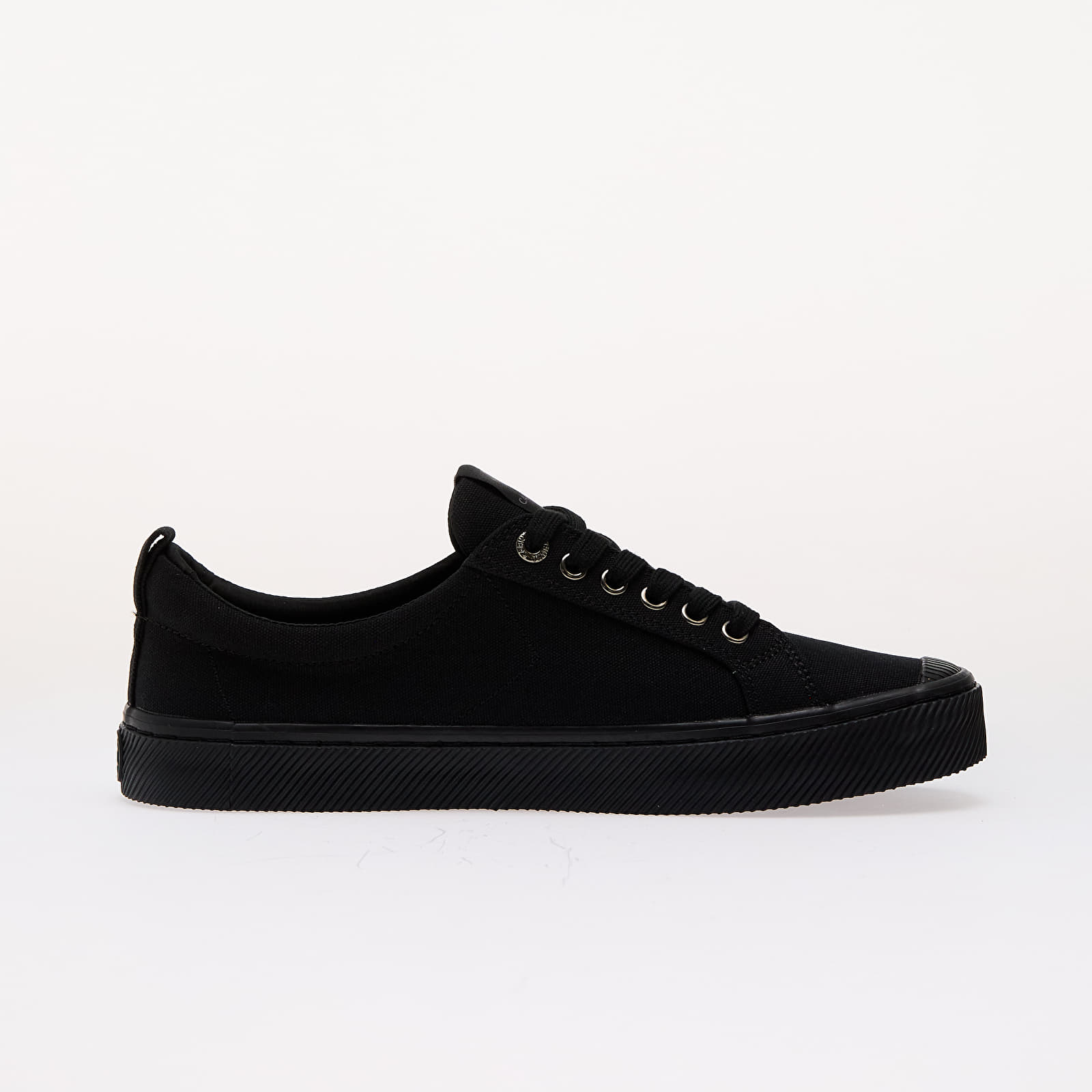 Herren Sneaker und Schuhe Cariuma M Oca Low All Black