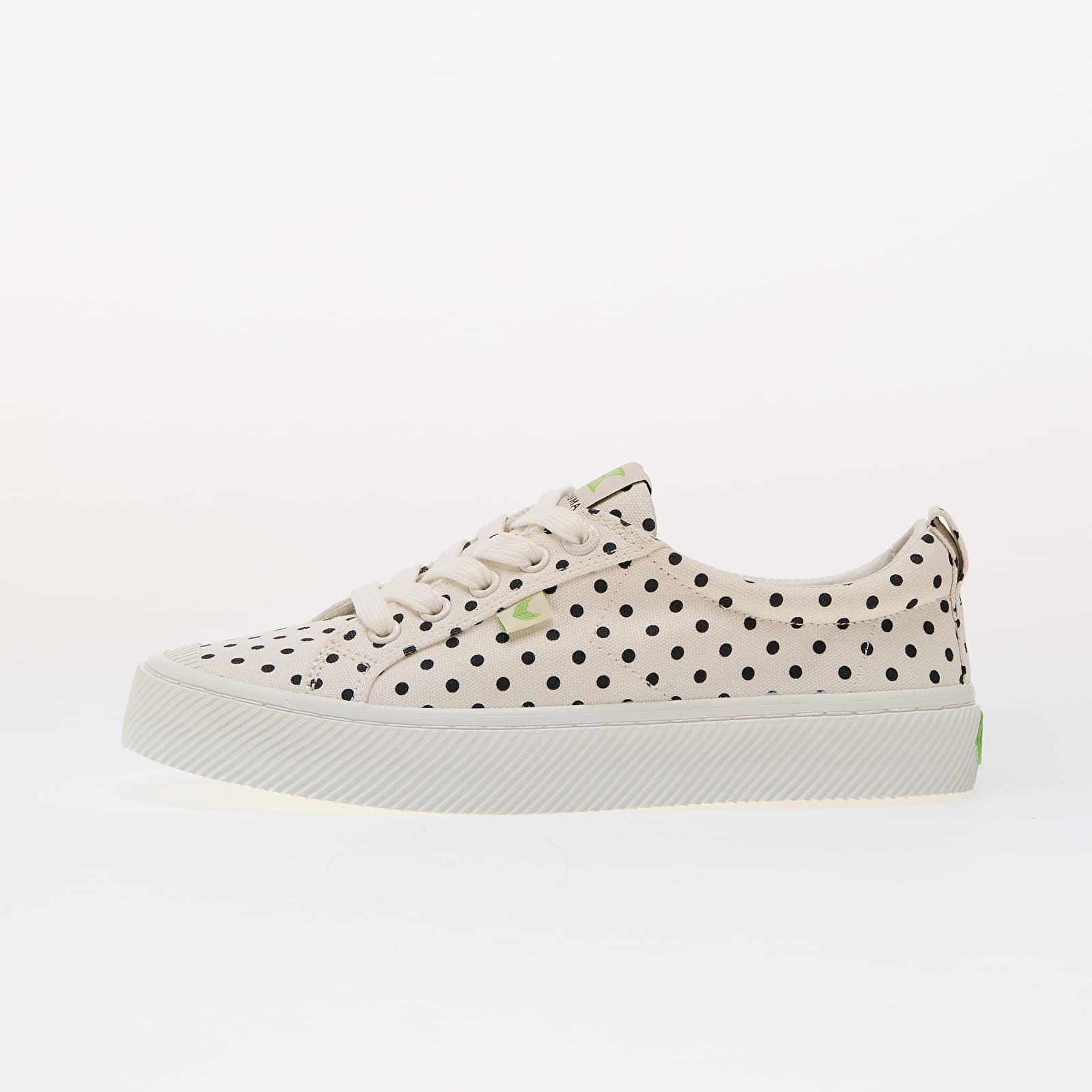 Baskets Cariuma W Oca Low White Polka Dots EUR 36.5