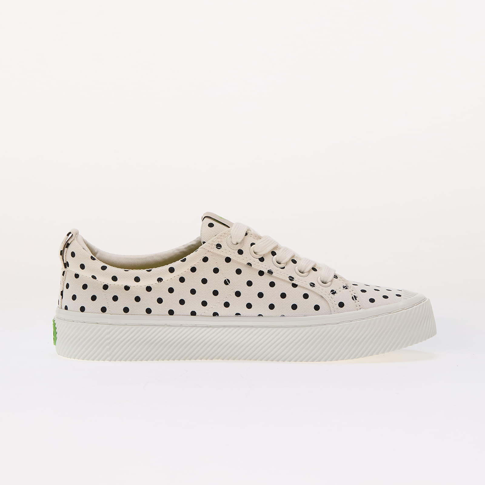 Dámské tenisky a boty Cariuma W Oca Low White Polka Dots