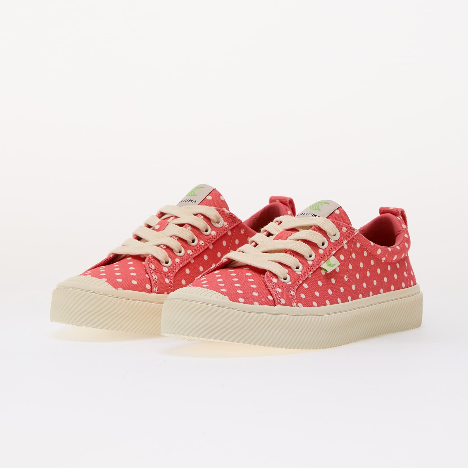 Damen Sneaker und Schuhe Cariuma W Oca Low Watermelon/ White Polka Dots