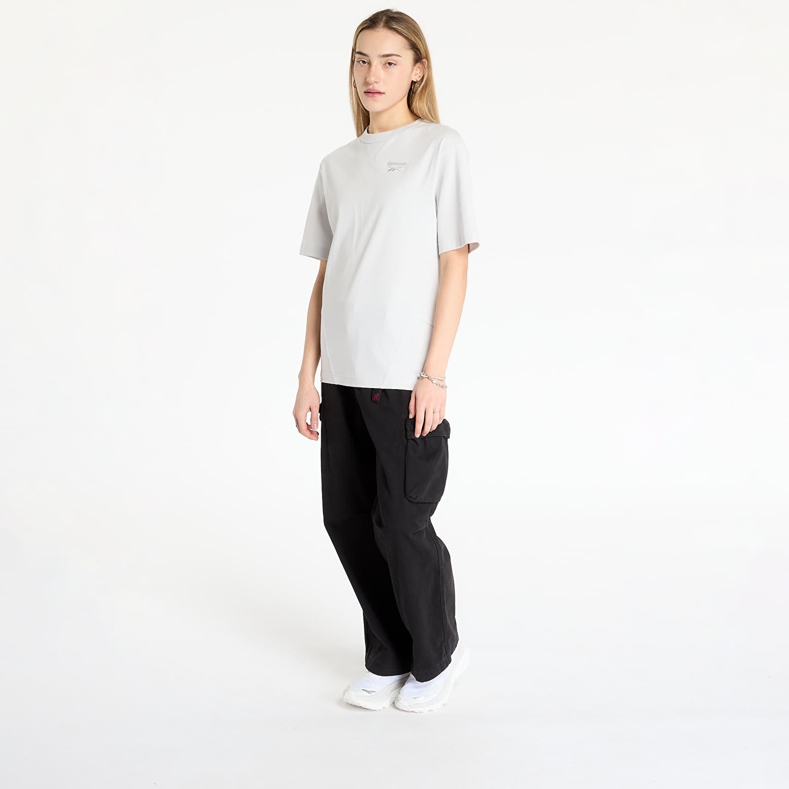 T-shirts Reebok Icon Elements Tee UNISEX Mist Grey