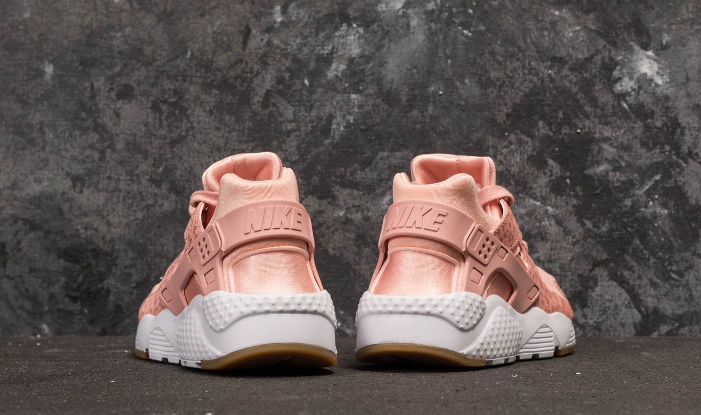 cheap air huarache 5.5 kids