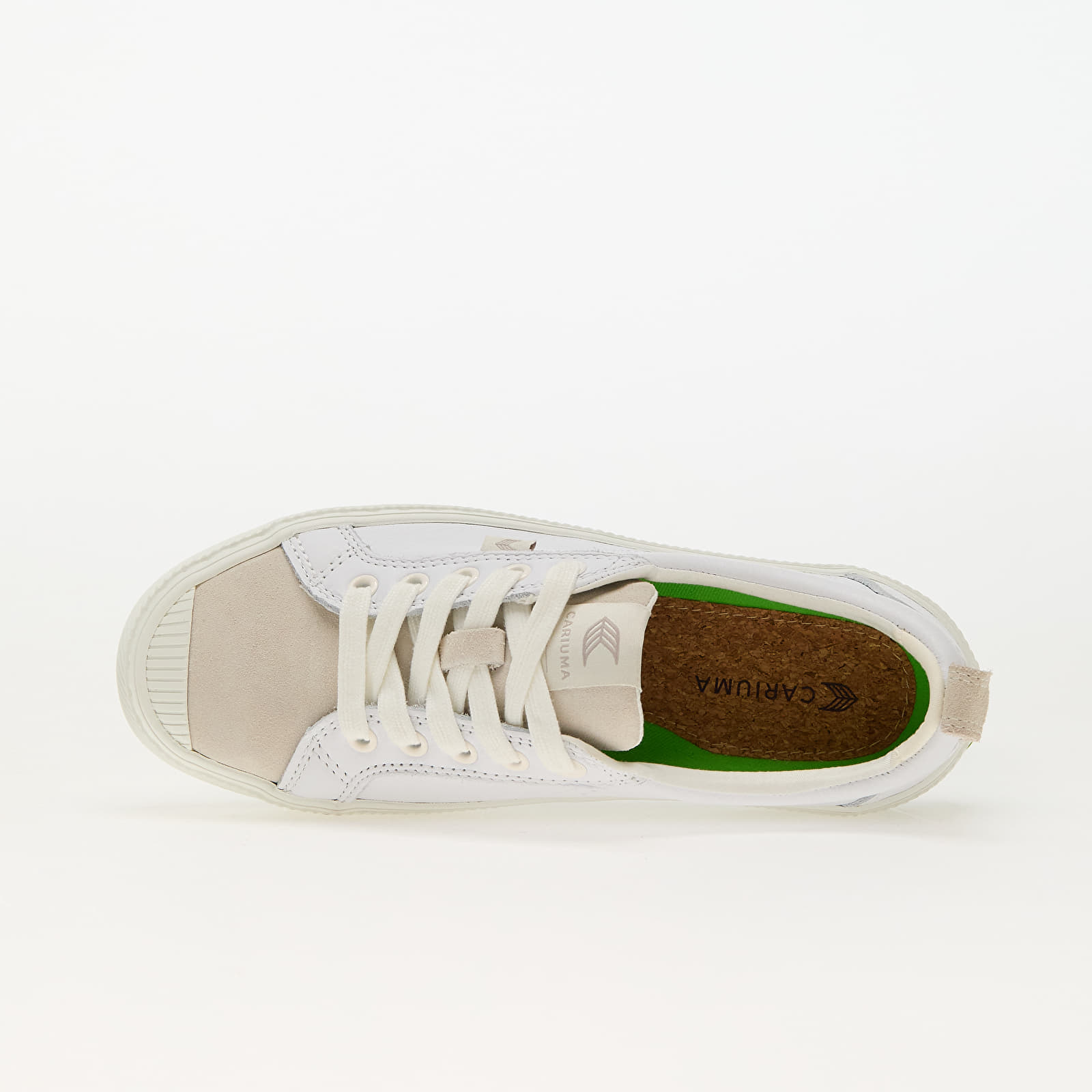 Miesten kengät Cariuma M Oca Low White