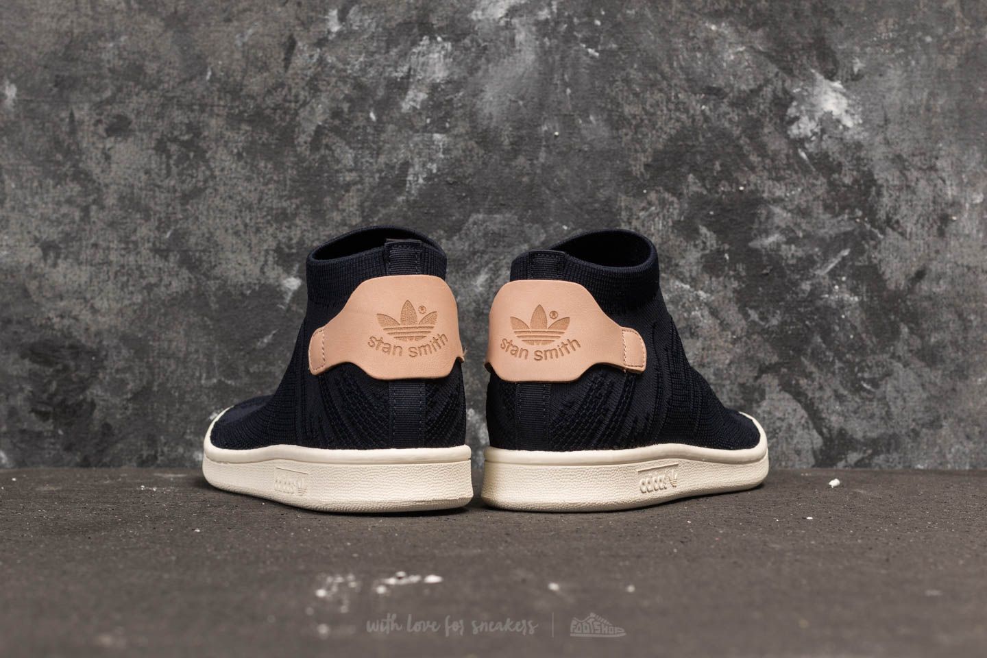 Women s shoes adidas Stan Smith Sock Primeknit W Legend Ink