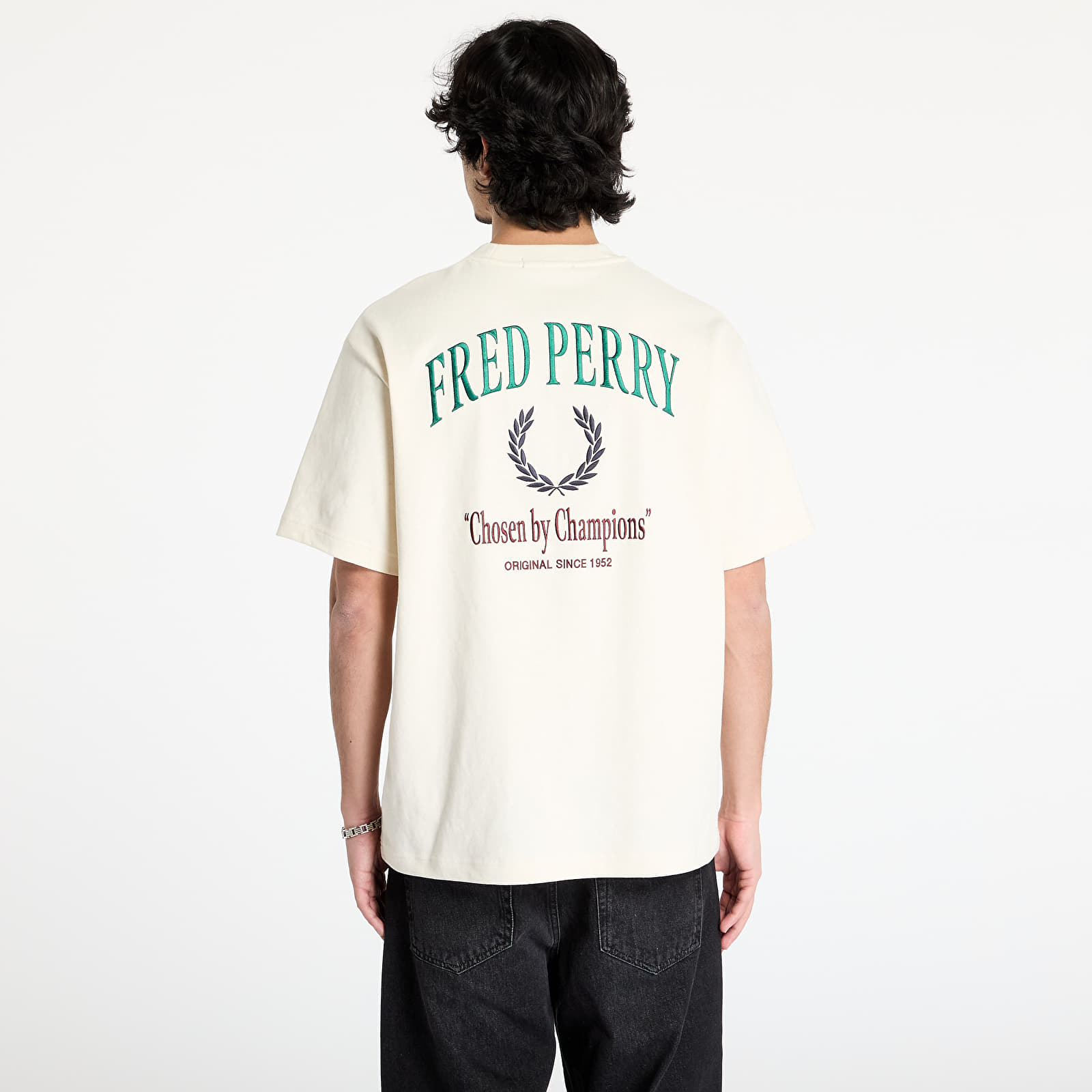 T-shirts FRED PERRY Embroidered Champion T-Shirt Ecru