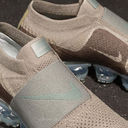 Nike Wmns Air Vapormax Flyknit Moc