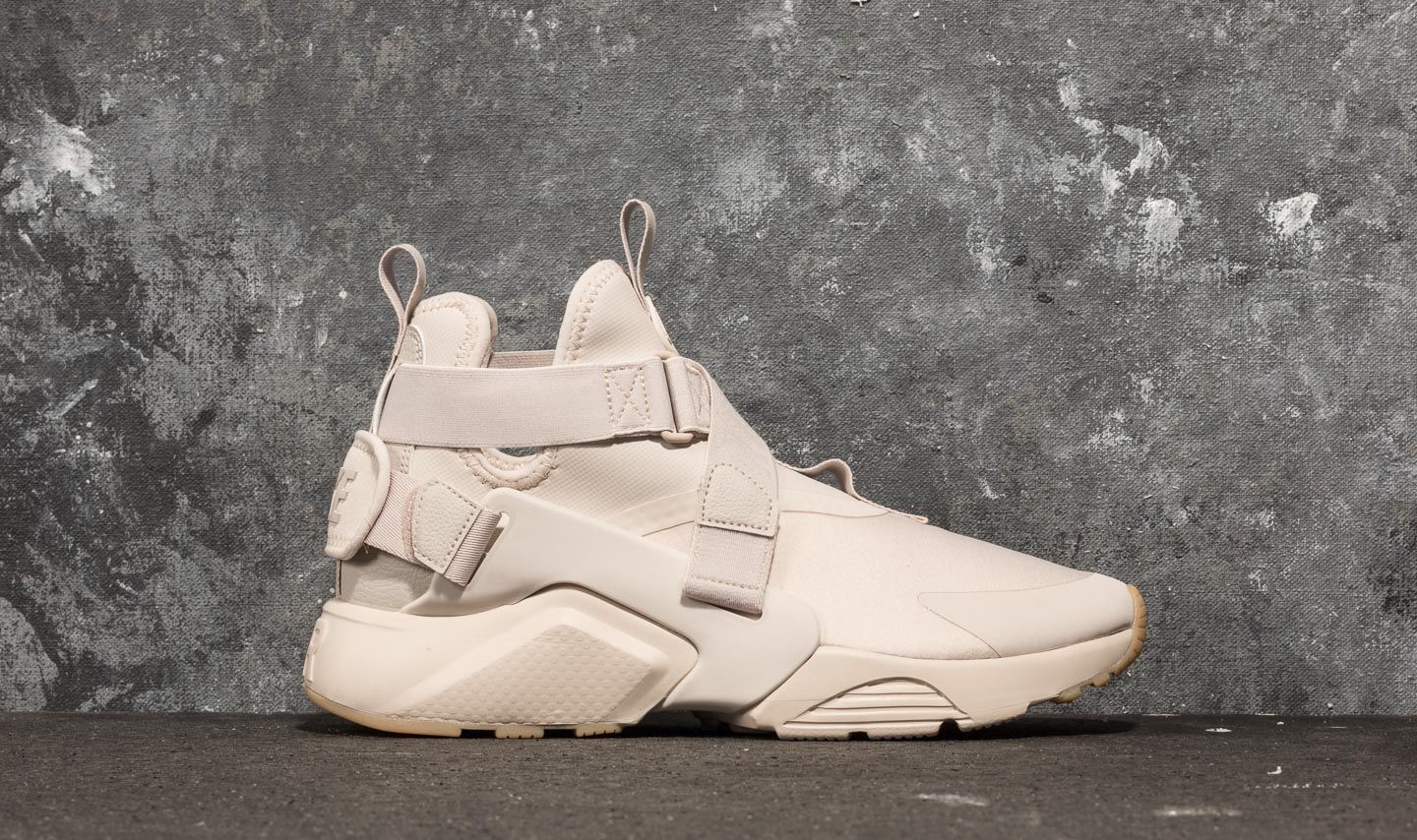 Nike air hotsell huarache city womens