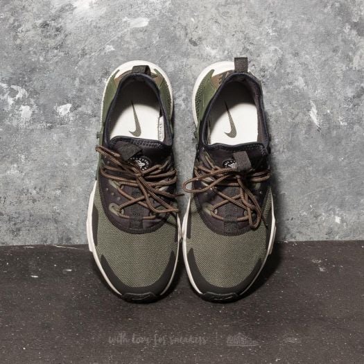 Nike Air Huarache Drift
