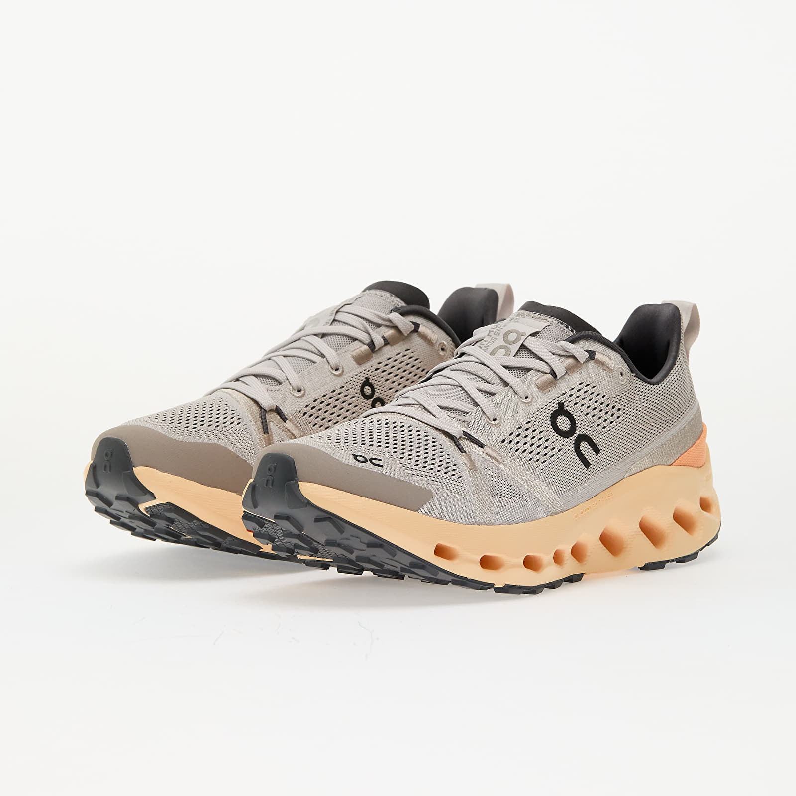 Männer On M Cloudsurfer Trail Silver/ Blonde