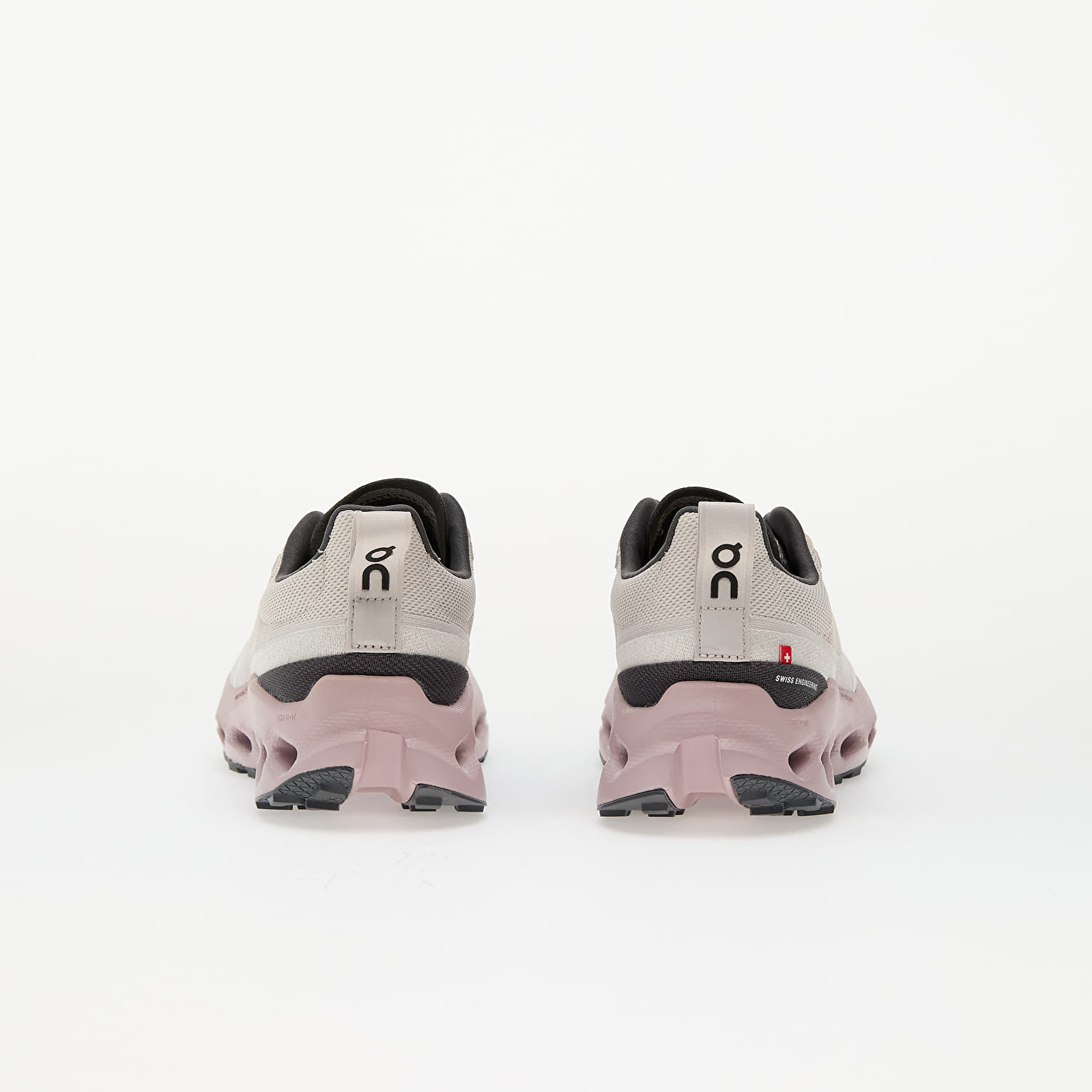 Dámské tenisky a boty On W Cloudsurfer Trail Silver/ Mauve