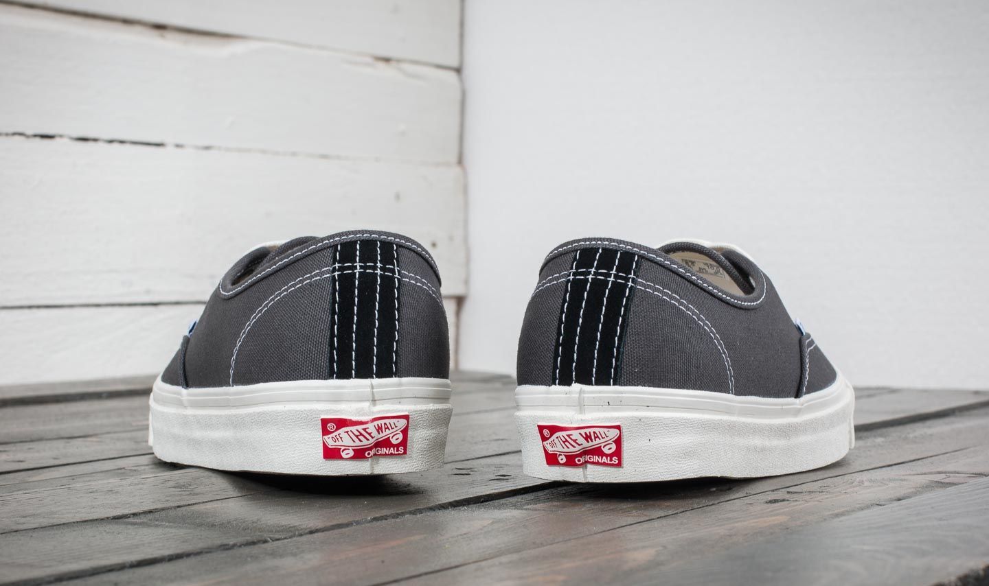 Vans vault og authentic lx asphalt store
