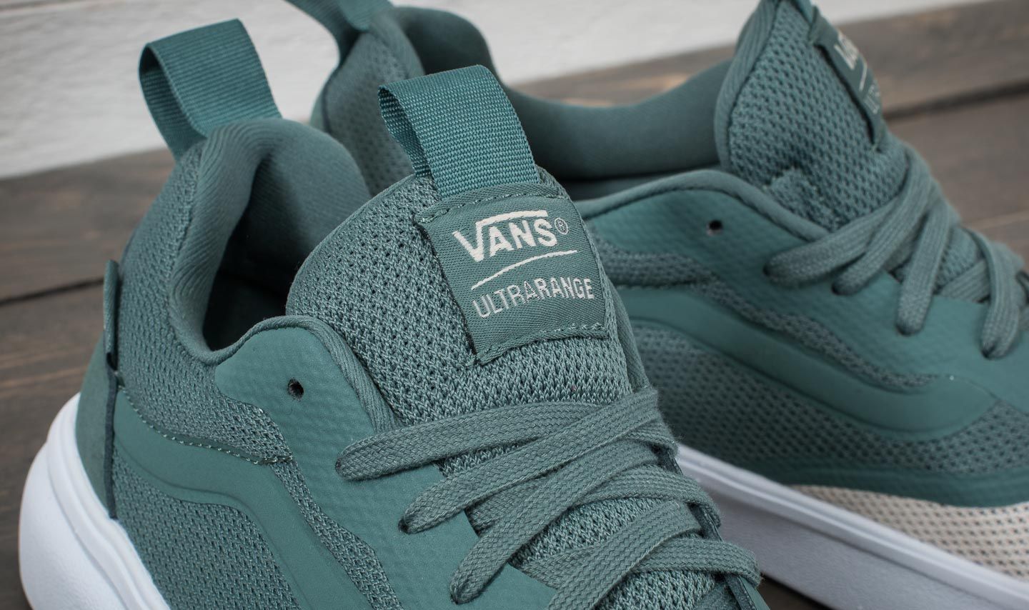 Men s shoes Vans UltraRange Tapioca Silver Pine Footshop