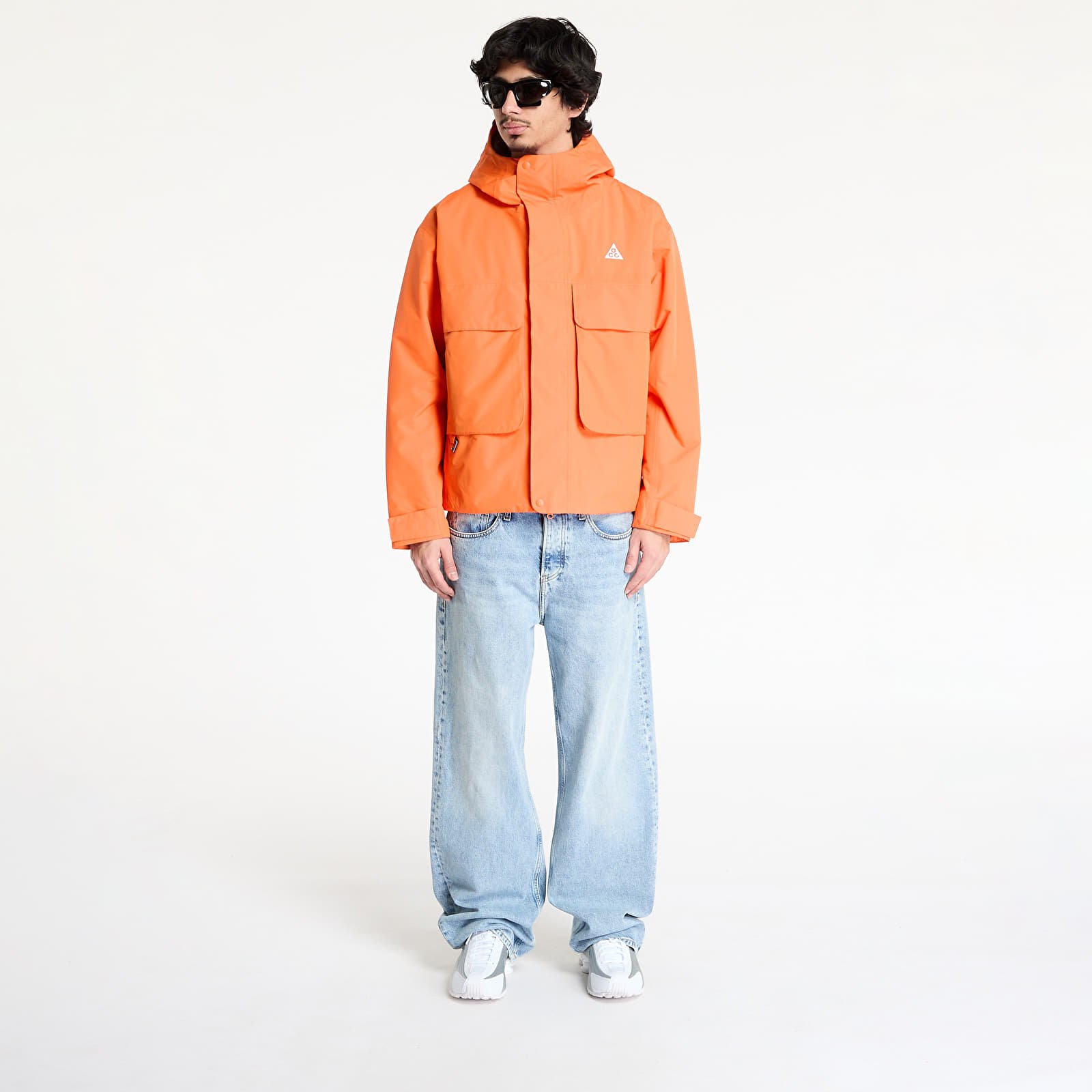 Herrenjacken Nike ACG PrimaLoft® "Skull Peak" Men's Storm-FIT Jacket Safety Orange/ Medium Olive/ Summit White