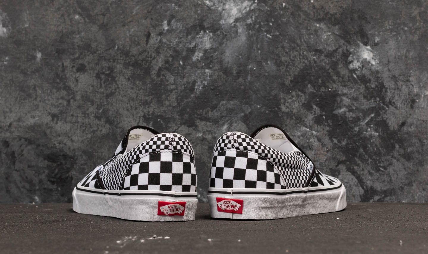 Mix checker vans slip on top