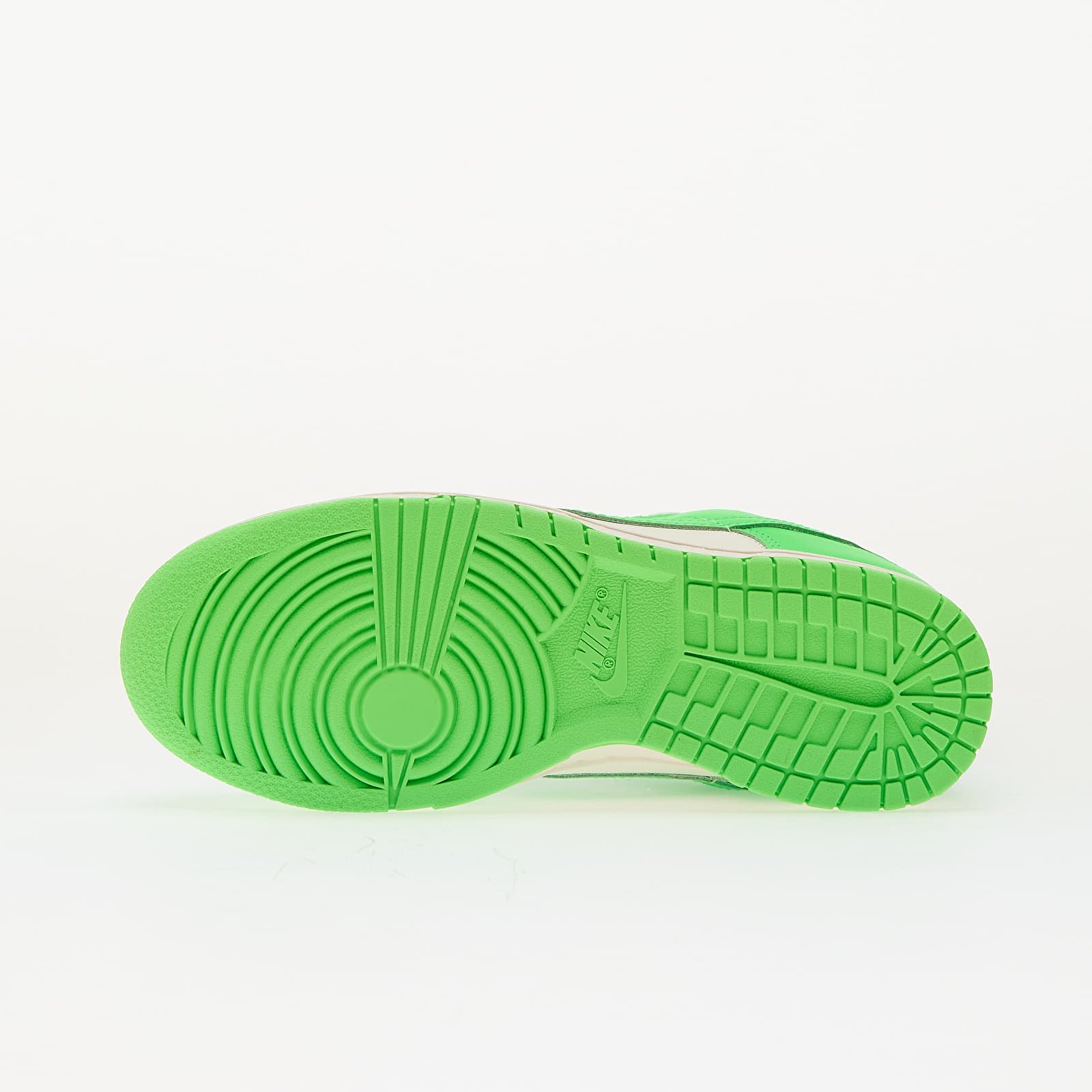 Women's shoes Nike W Dunk Low Sail/ Green Strike