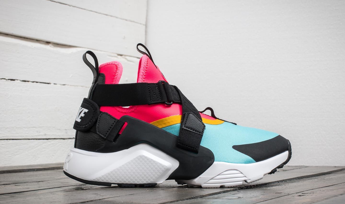 Nike air huarache city rouge new arrivals
